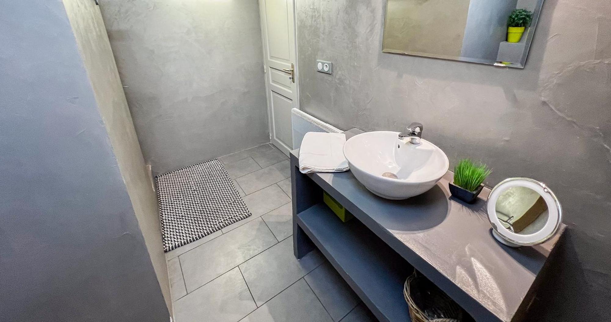 Ac - Private Exterior - Au Pied Du Palais Des Papes! Lägenhet Avignon Exteriör bild